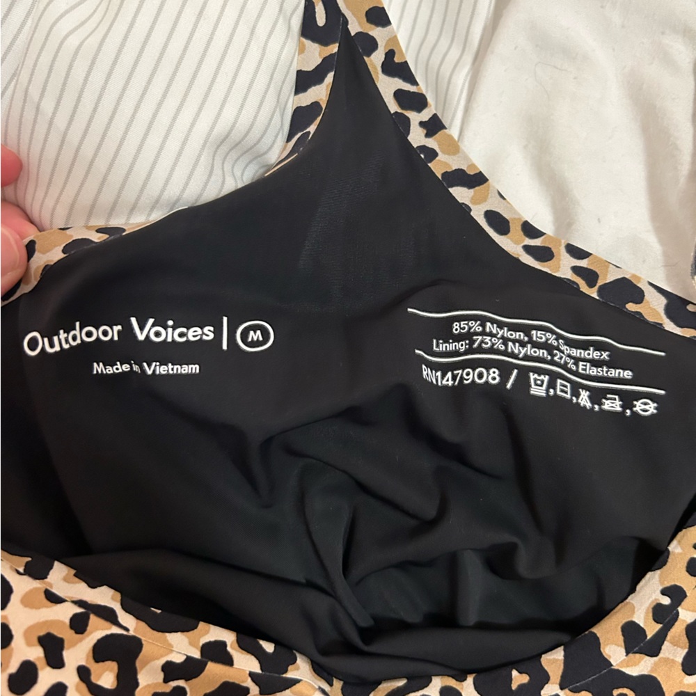 Brown leopard outdoor voices exercise dress - Picture 4 of 4